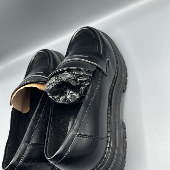 Calvin Klein Grant Loafer - Picture 5 of 6